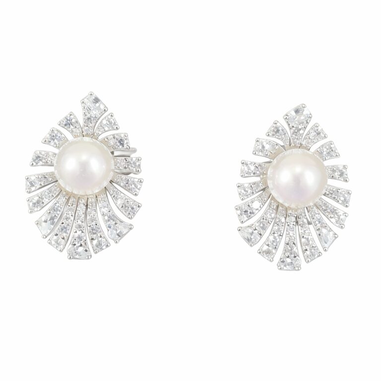 Diamond Pearl Earrings 768x768
